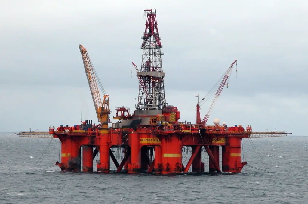 Plataforma de perforación petrolífera Cessna Delta en el Mar del Norte, frente a las costas noruegas.