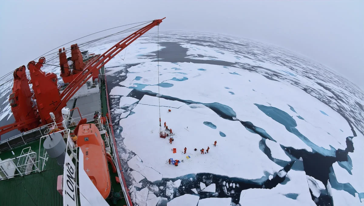China y Rusia miden juntos el hielo del Ártico por primera vez